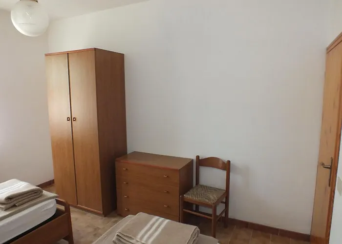 卡萨勒阿玛尔公寓 *