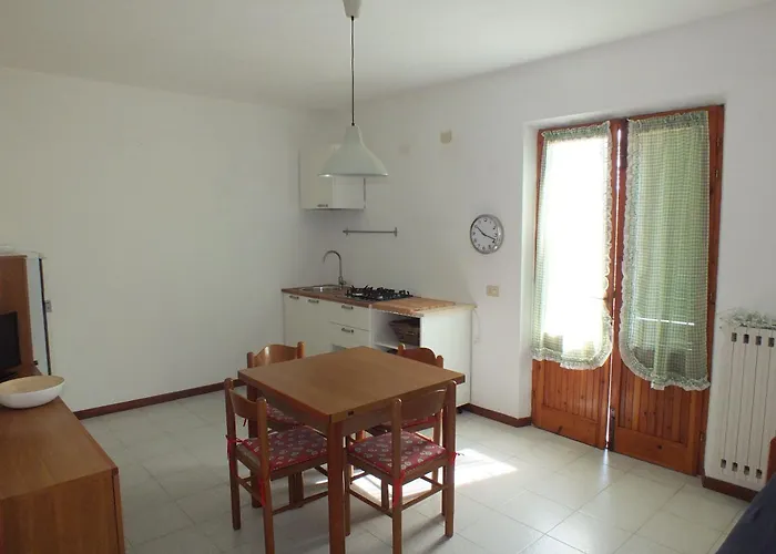 卡萨勒阿玛尔公寓 *