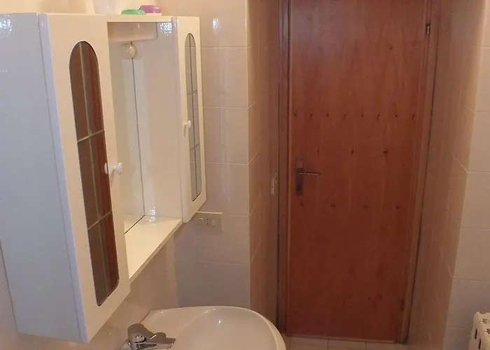 卡萨勒阿玛尔公寓 公寓 *