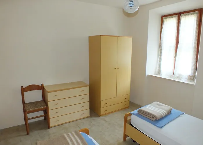 卡萨勒阿玛尔公寓 *